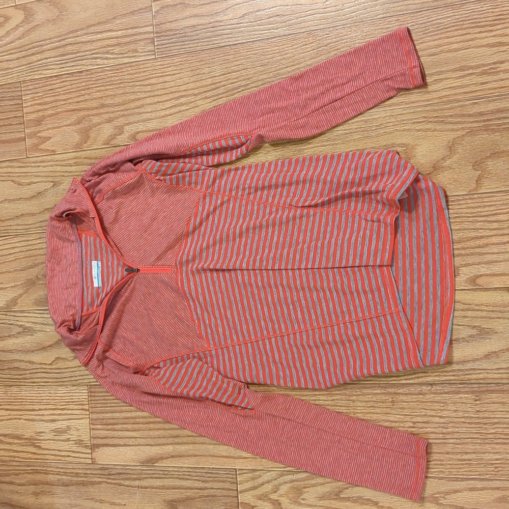 Columbia Women's Red and Gray Striped Quarter-Zip Pullover M